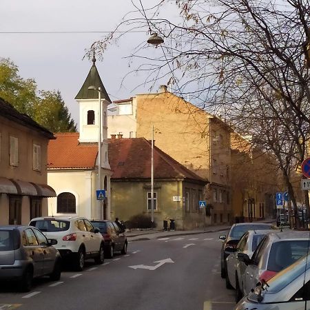 Tiny Cozy Accommodation Zagreb Ngoại thất bức ảnh